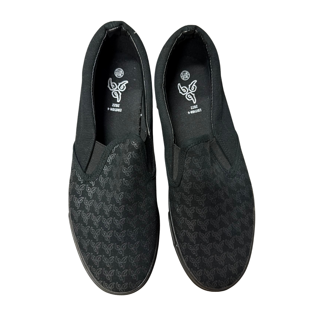 999 No Vanity Slip Ons v3 — Black