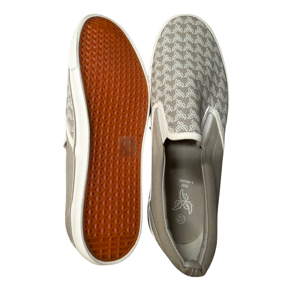 999 No Vanity Slip Ons — Gray/White