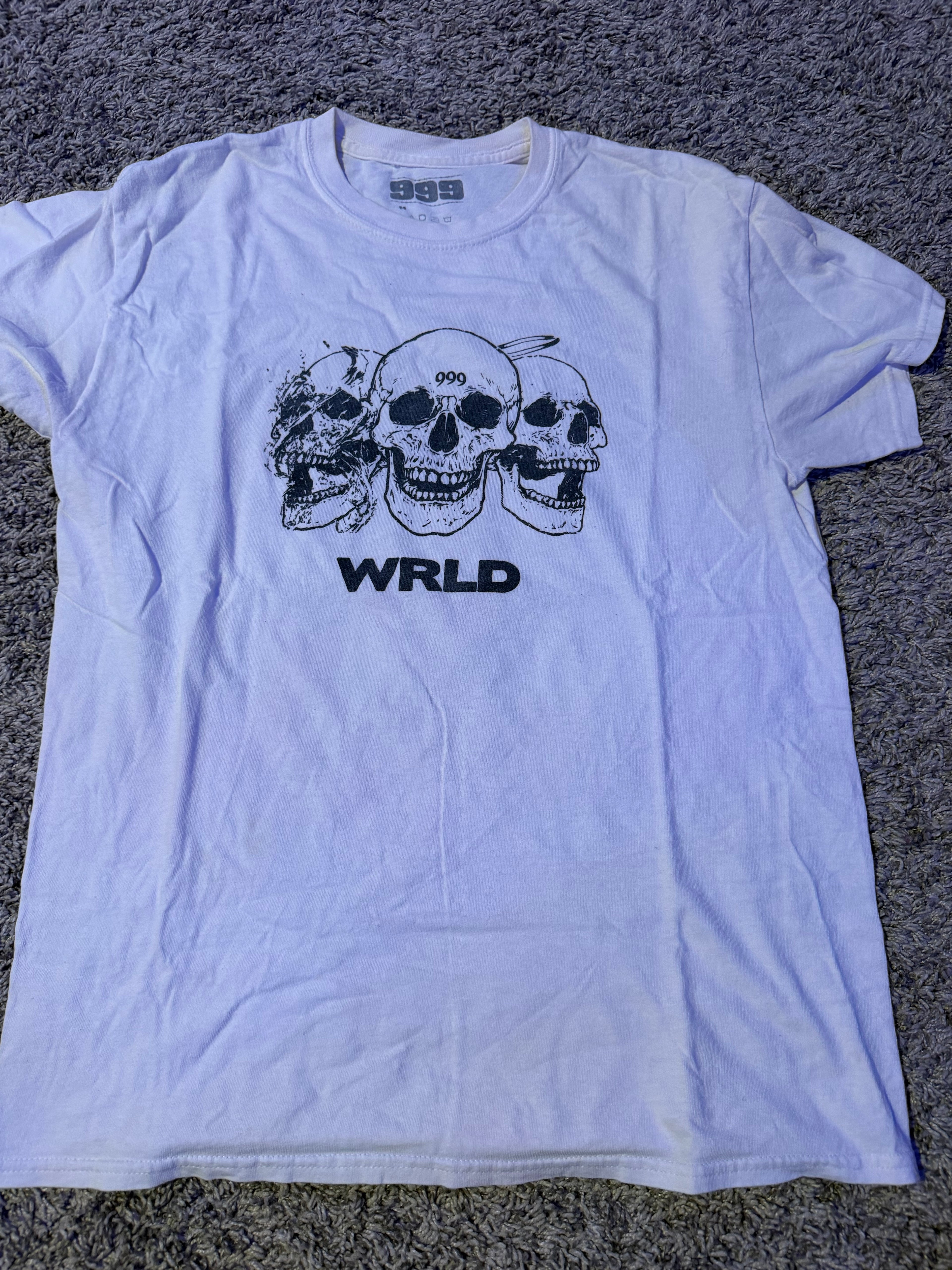999 Skulls Tee Medium