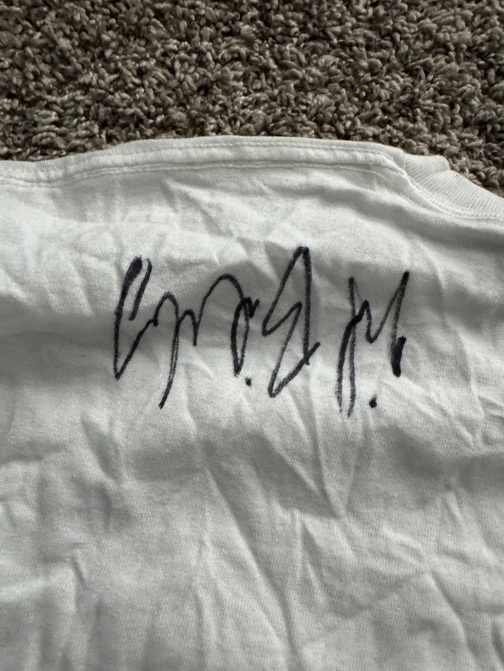 Shirt Signed by Juice’s Team