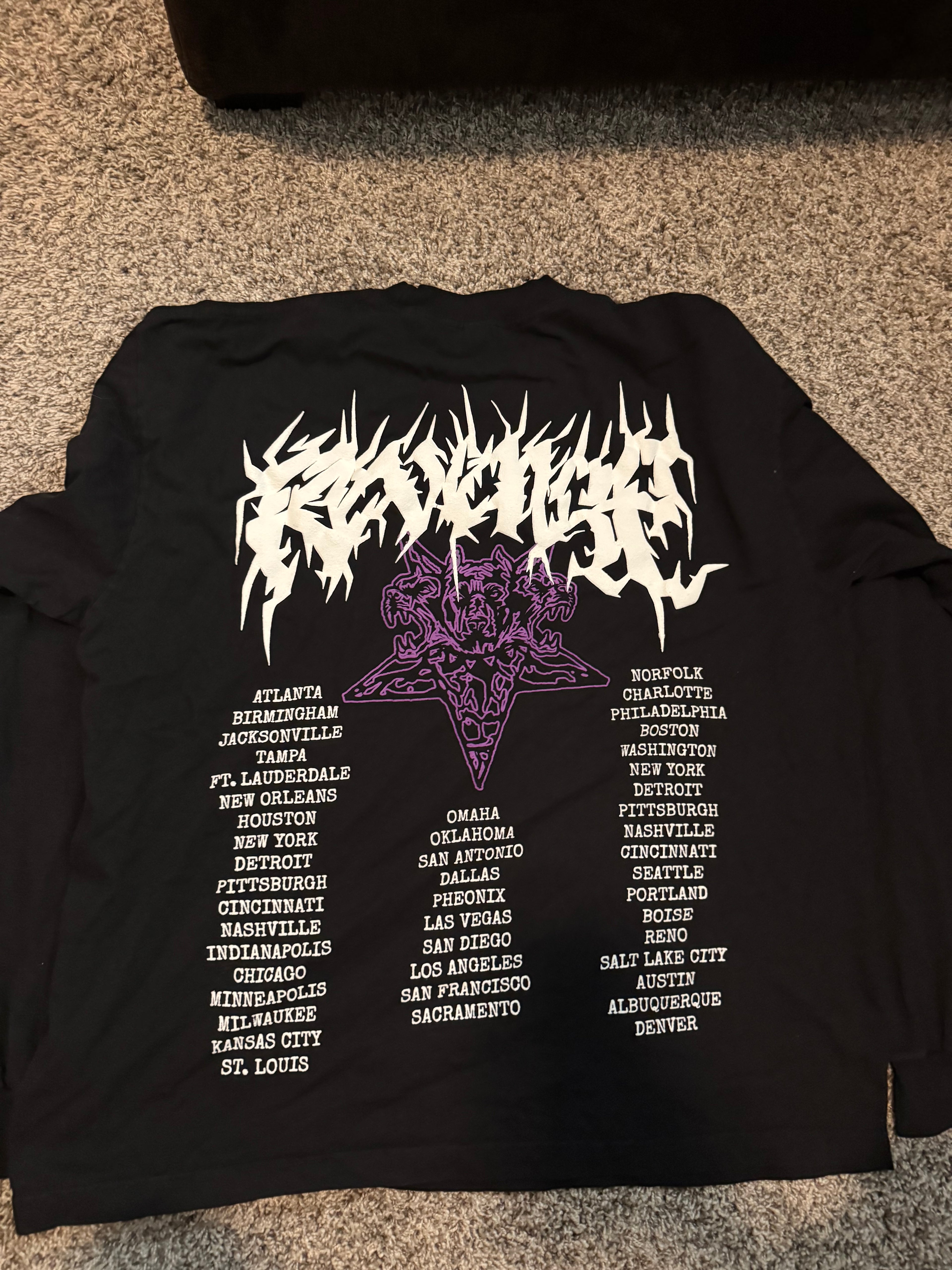 Revenge Sample Long-sleeve Size Large