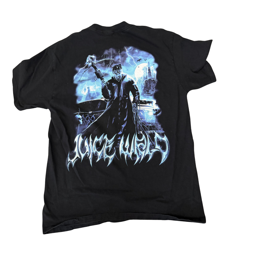 Fighting Demons Hunters T-Shirt Size Medium