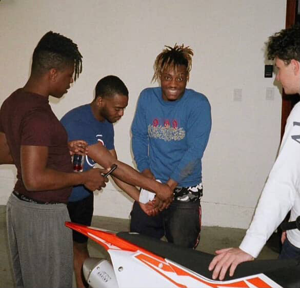 Caution Flammable Long-Sleeve Size M,L,XXL