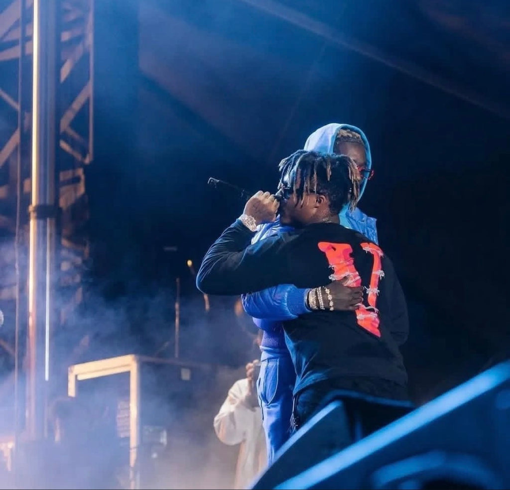 Vlone Barbed Wire Long-Sleeve Size M & XL