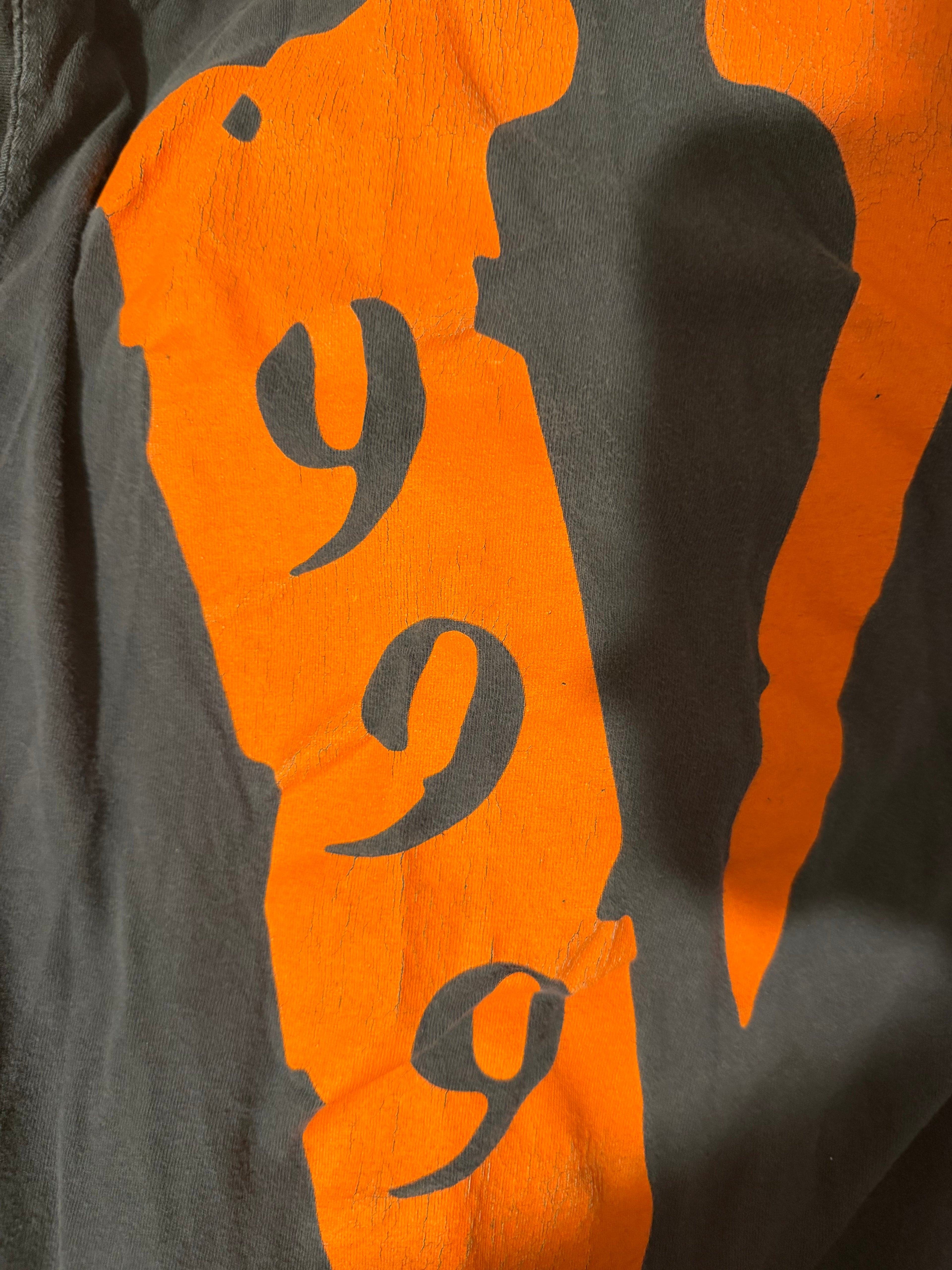 Vlone Legends Never Die T-Shirt Size S & M